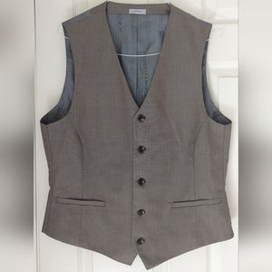 J Ferrar men's sz 34x34 dress pants and vest